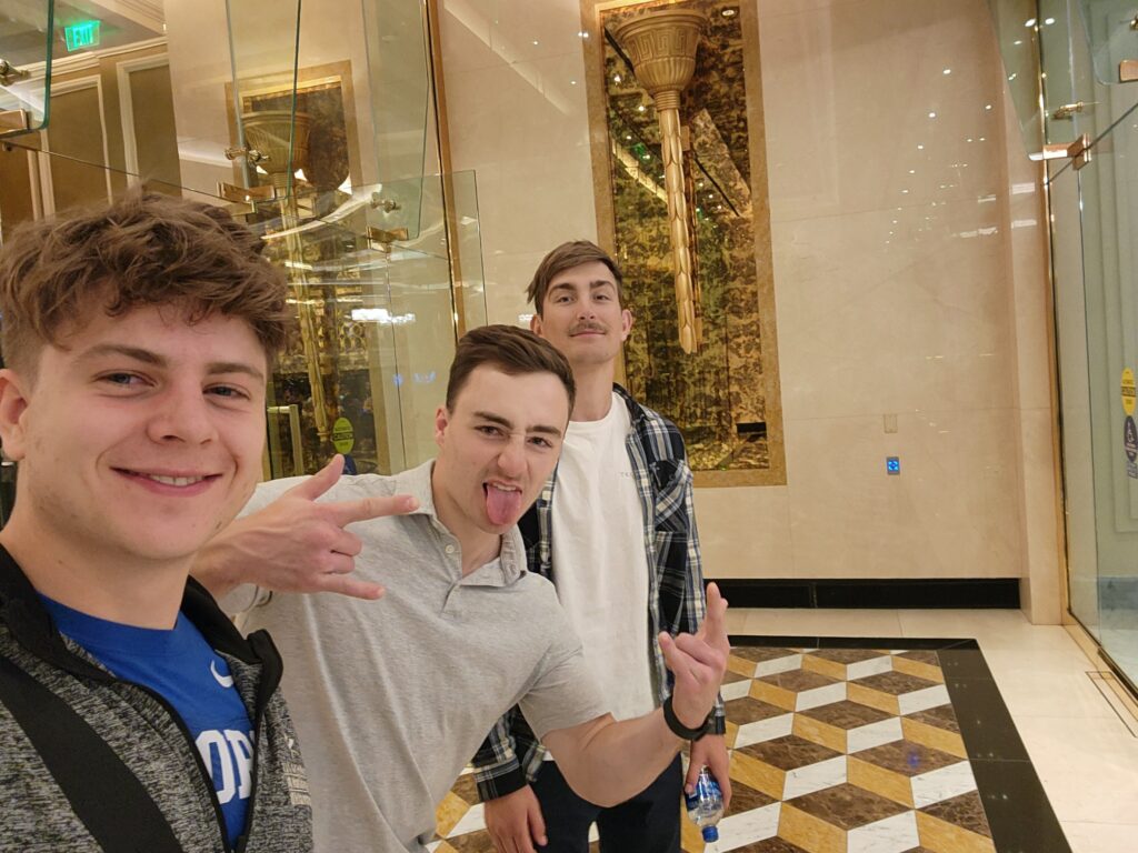 Gooning at the Venetian