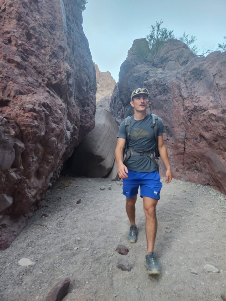 Slot canyon